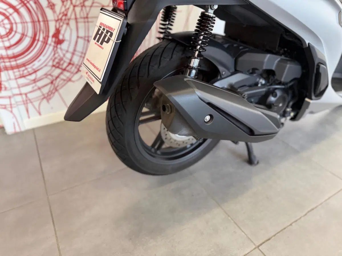 Honda SH 350 Sport (2021 - 24) (11)
