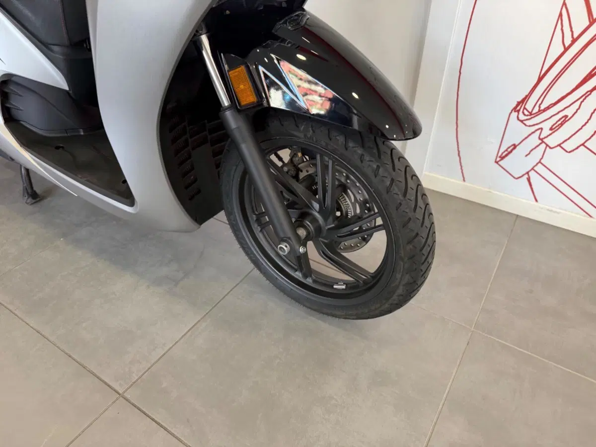 Honda SH 350 Sport (2021 - 24) (9)