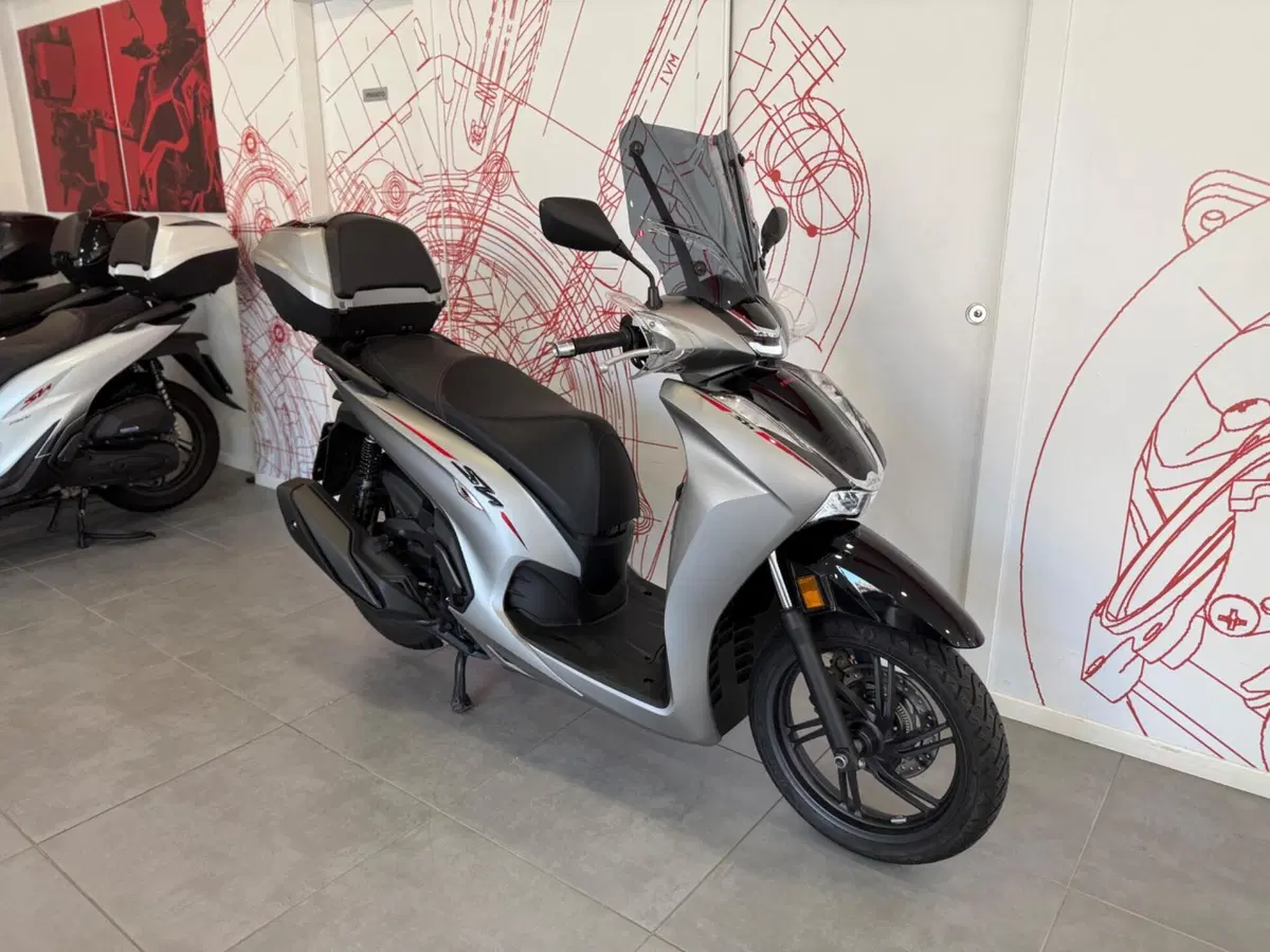 Honda SH 350 Sport (2021 - 24) (2)