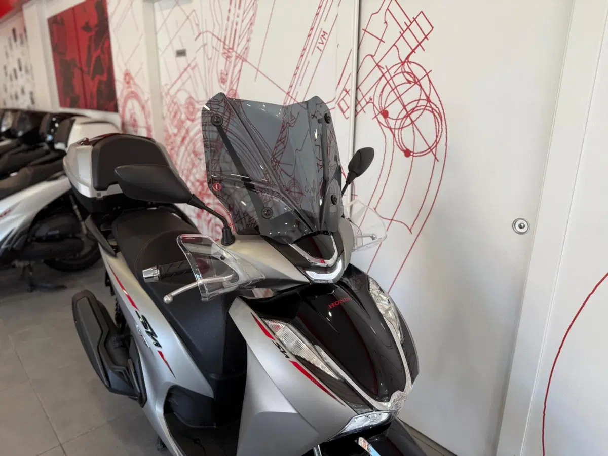 Honda SH 350 Sport (2021 - 24) (10)