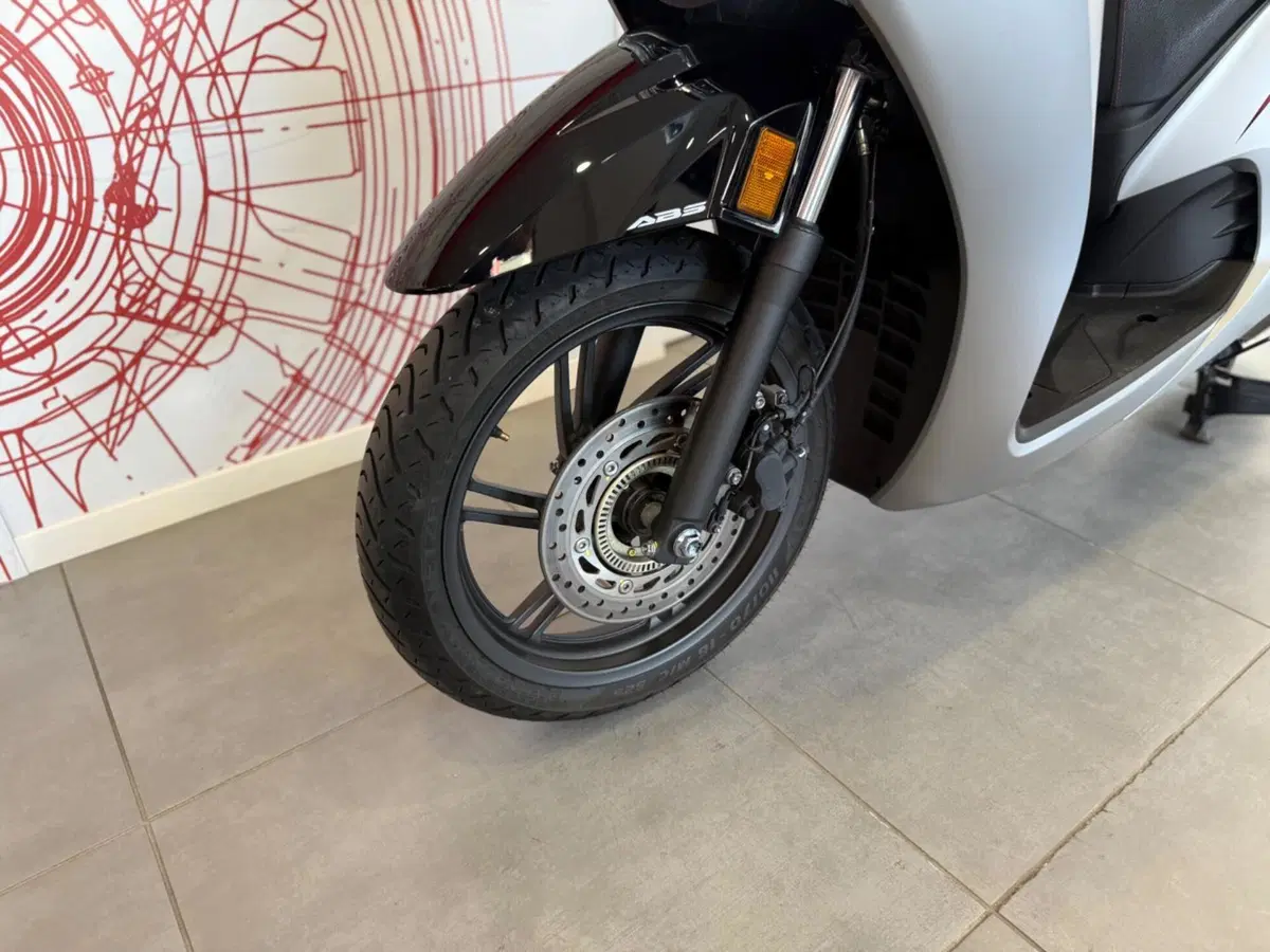 Honda SH 350 Sport (2021 - 24) (13)