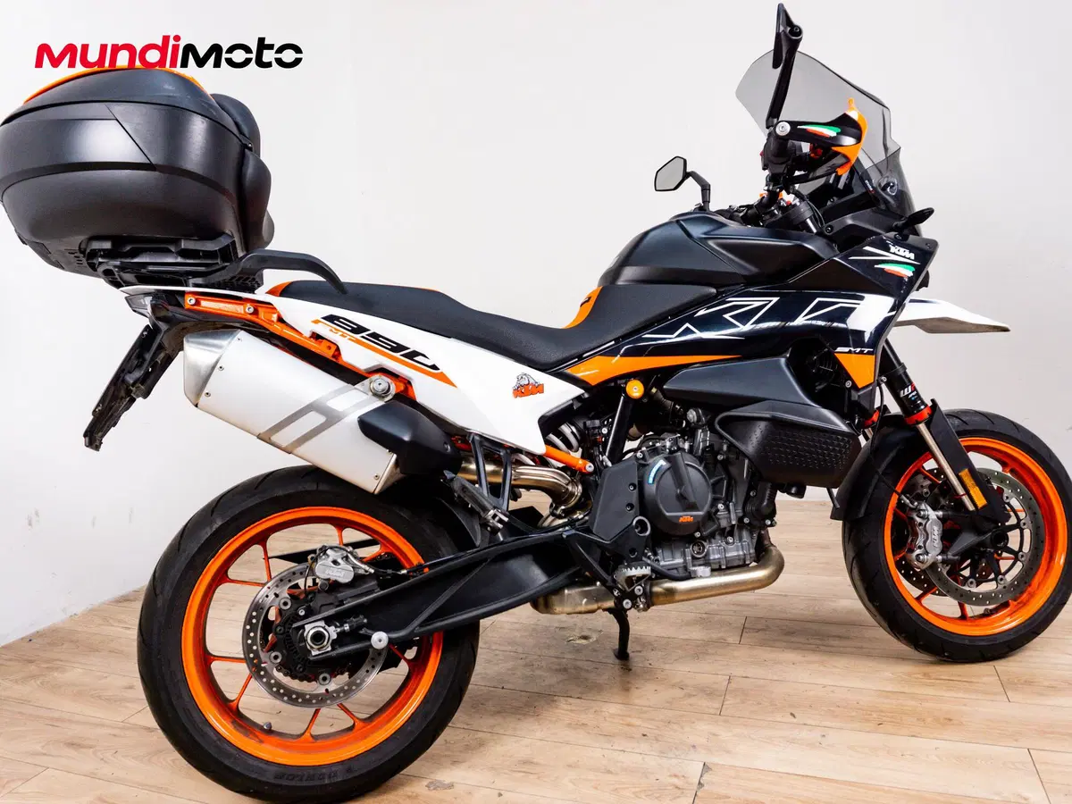 KTM 890 SMT (2026) (3)