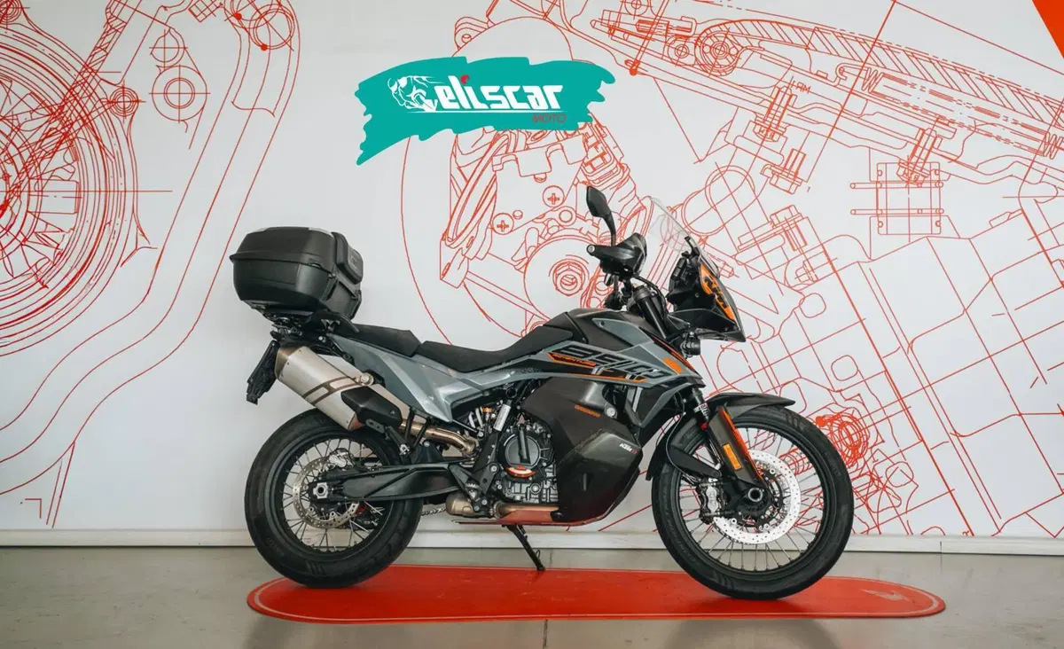 KTM 890 Adventure (2021)