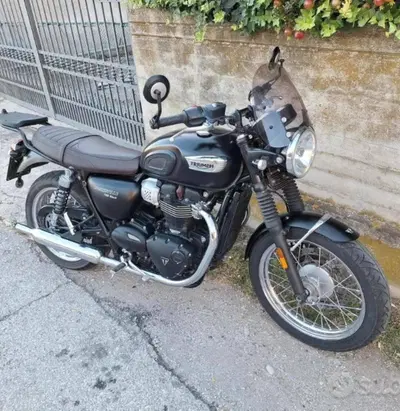 Triumph Bonneville T100 Black (2017 - 20) usata