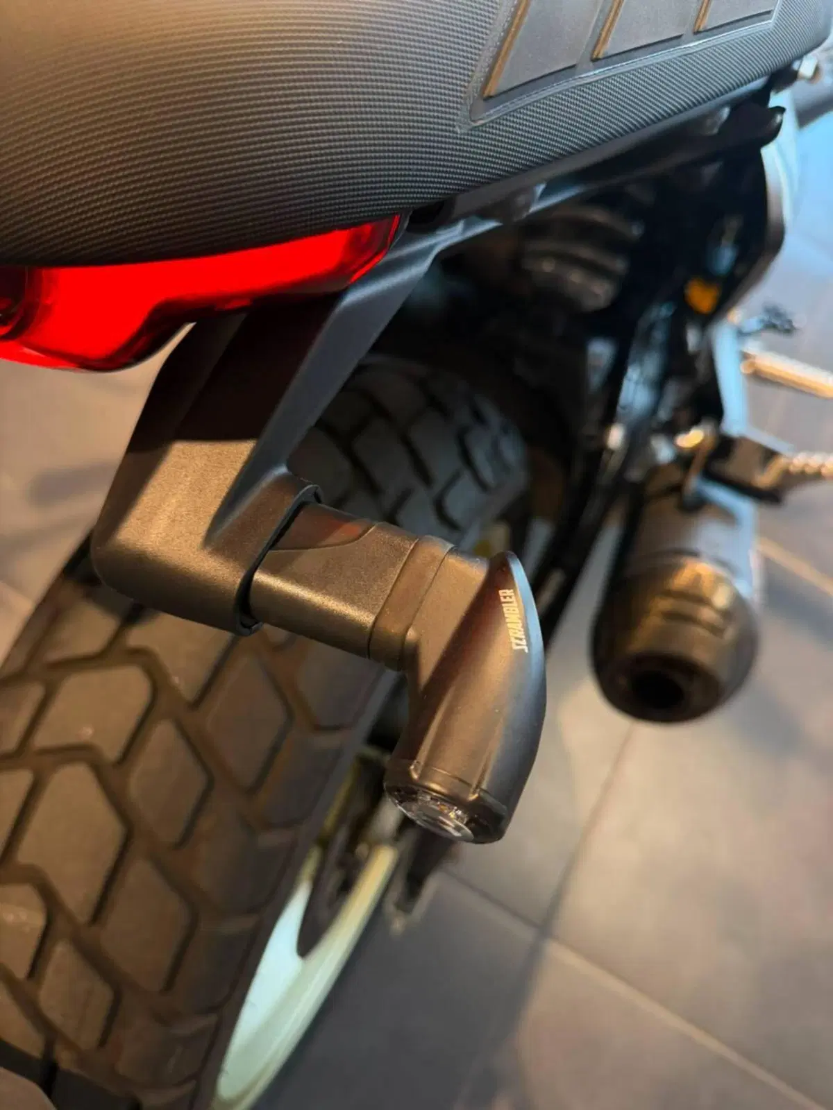 Ducati Scrambler 800 Full Throttle (2025 - 26) (8)