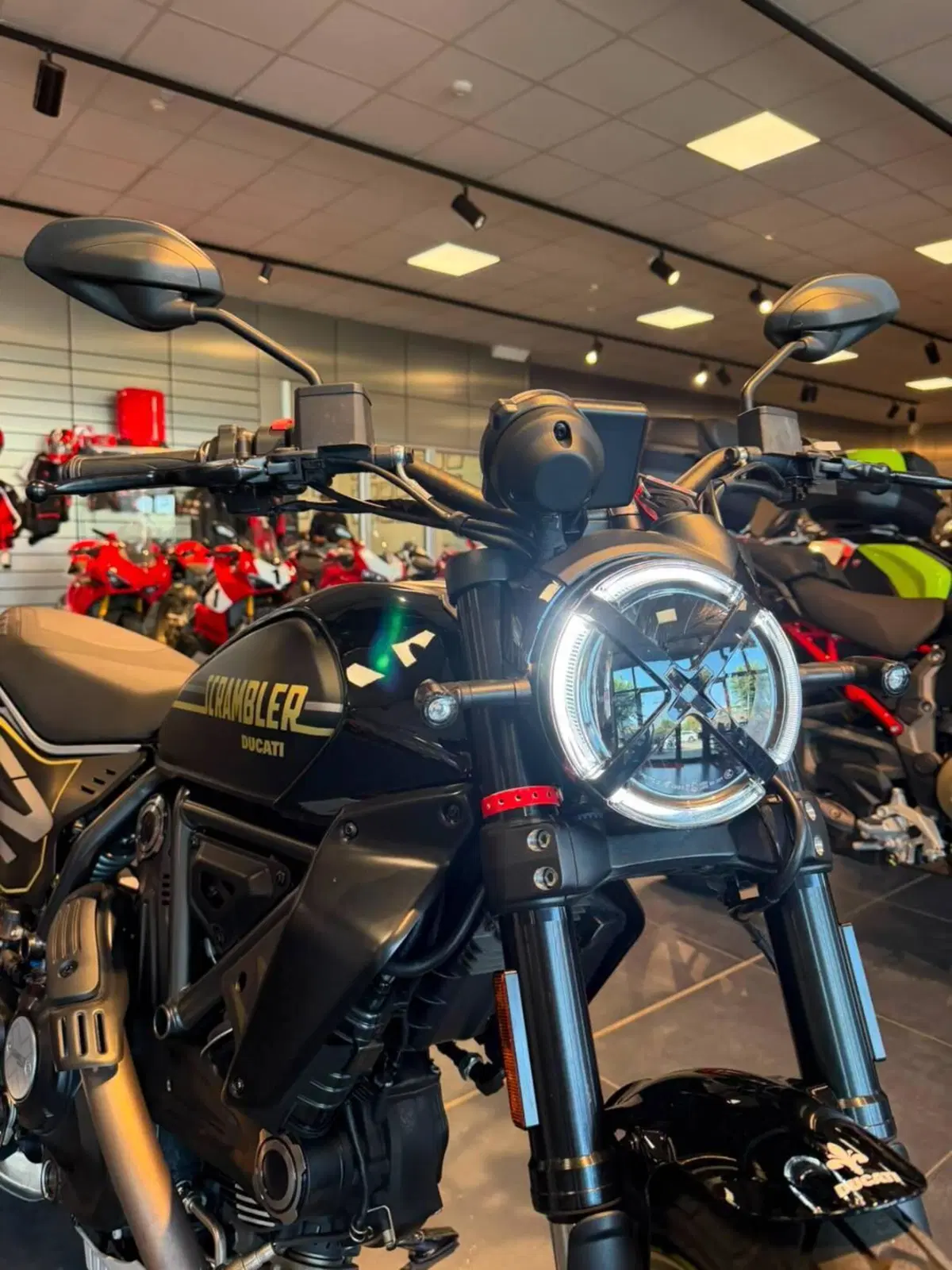 Ducati Scrambler 800 Full Throttle (2025 - 26) (6)