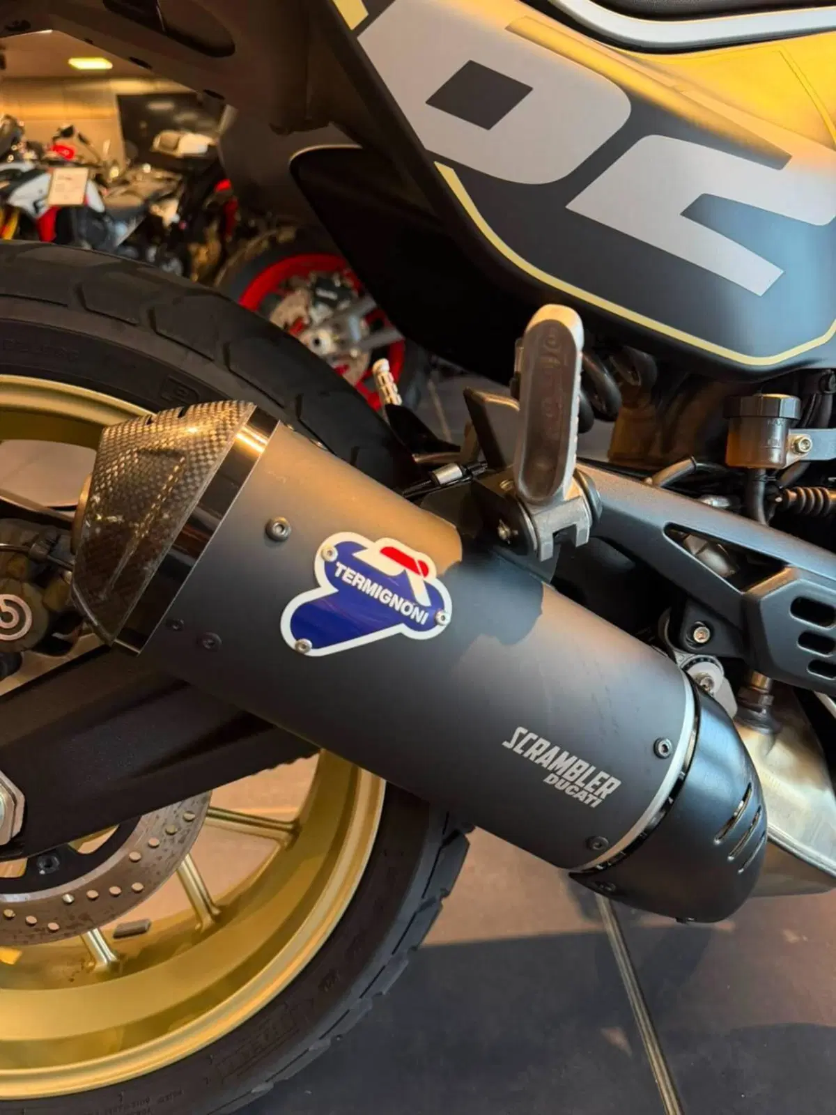 Ducati Scrambler 800 Full Throttle (2025 - 26) (17)