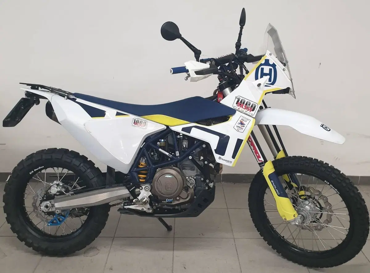 Husqvarna 701 Enduro (2023 - 25) (2)