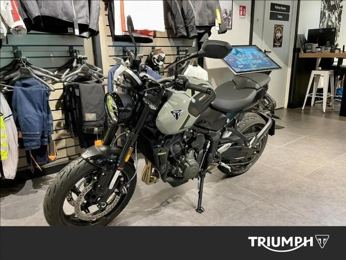 Triumph Trident 660 (2026) (2)