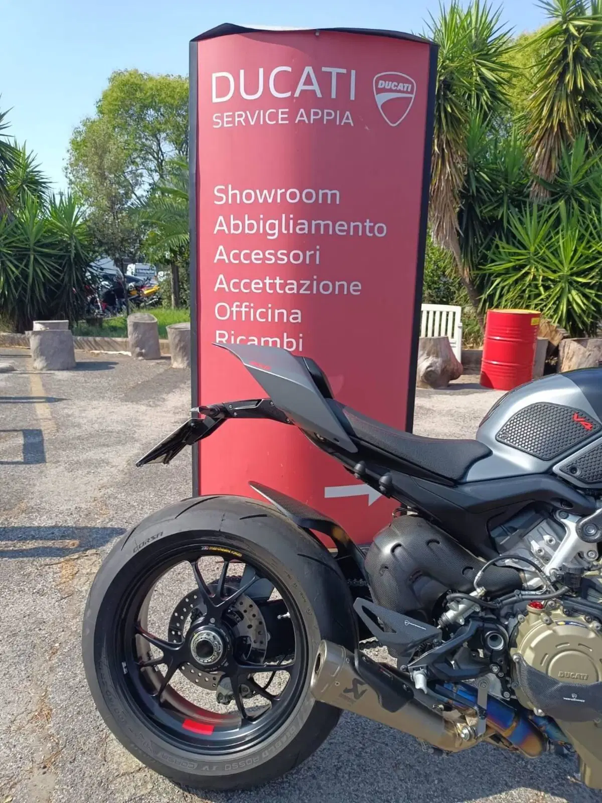 Ducati Streetfighter V4 S (2023 - 24) (6)