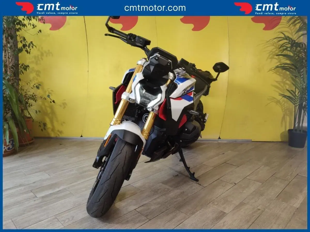 Bmw R 1300 R (2026 - 27) (2)
