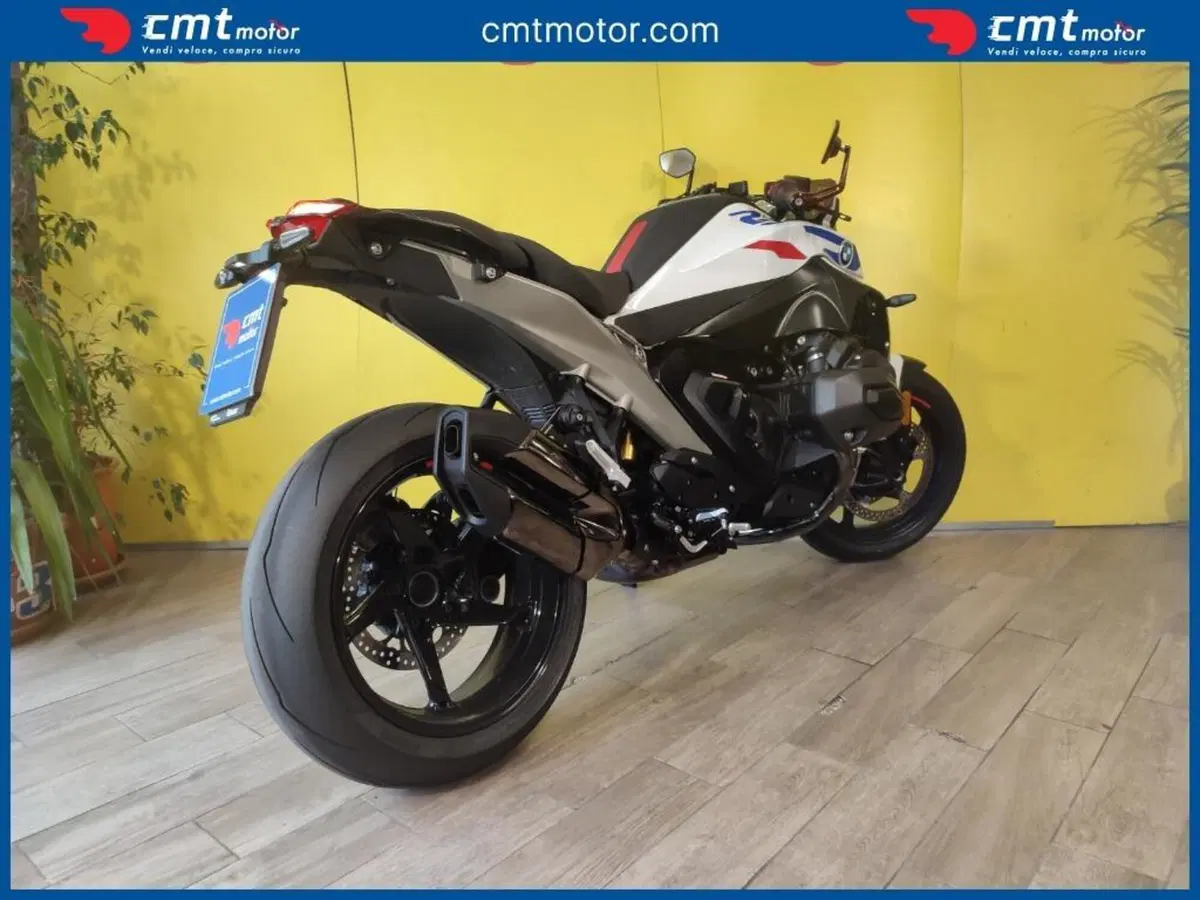 Bmw R 1300 R (2026 - 27) (4)