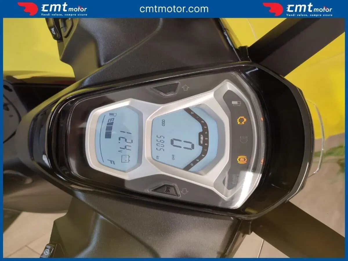 Kymco People 200i S (2021 - 26) (5)