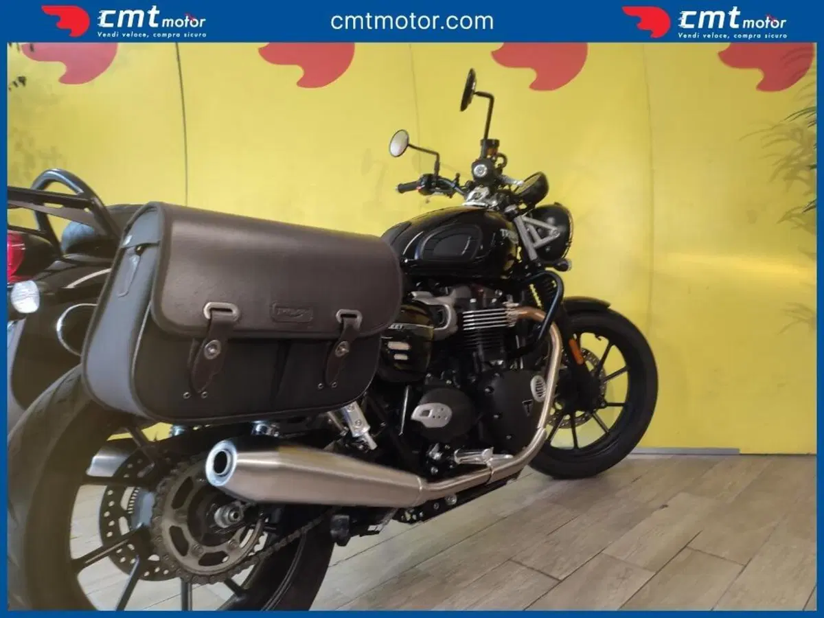 Triumph Street Twin 900 (2021 - 22) (8)