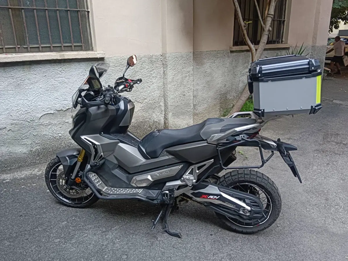 Honda X-ADV 750 (2018 - 20) (3)