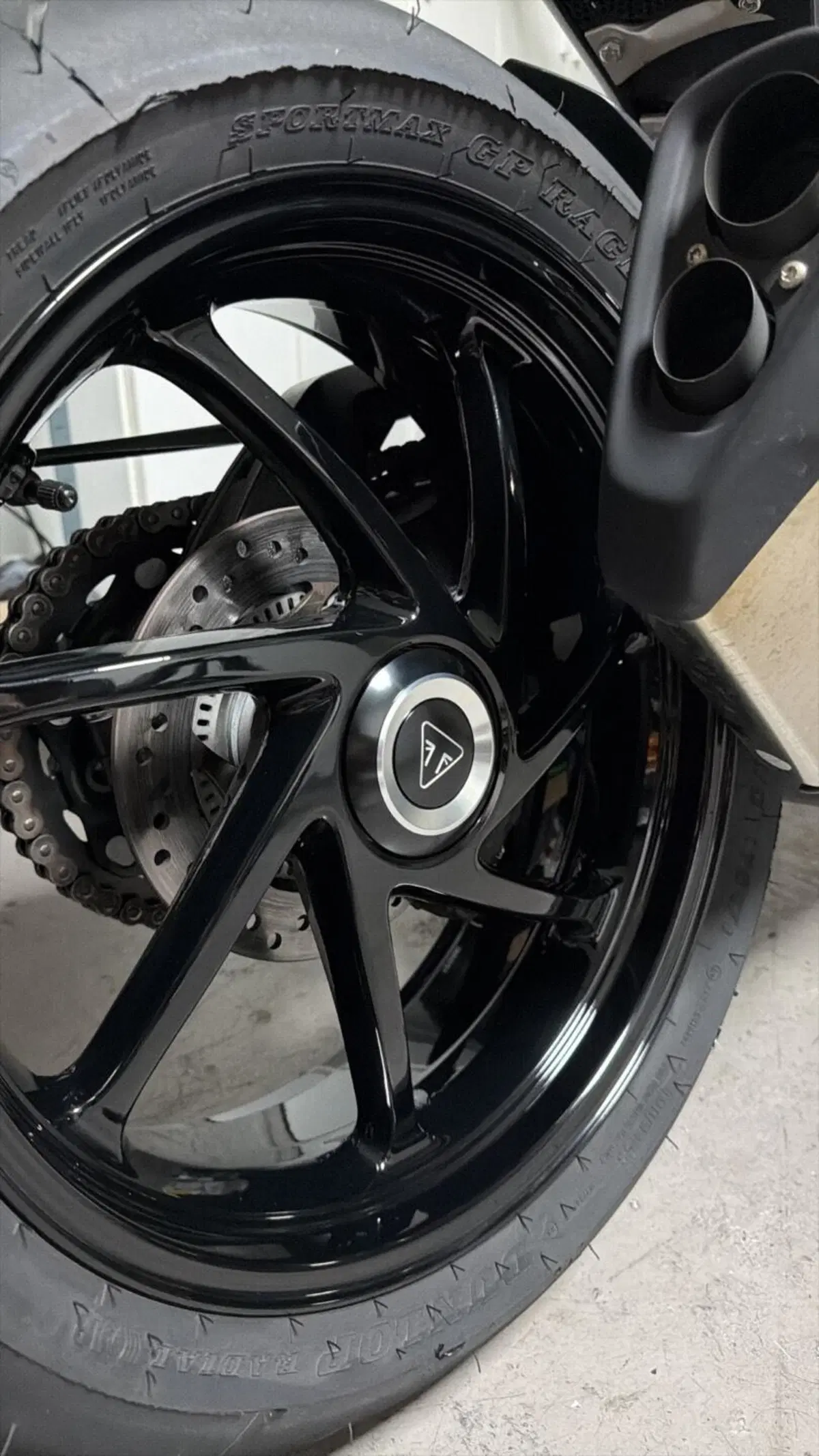 Triumph Speed Triple 1200 RS (2025 - 26) (4)