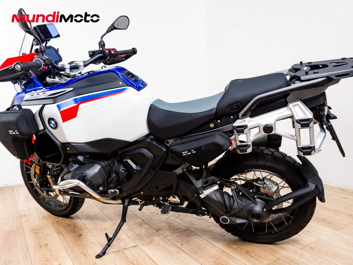 Bmw R 1300 GS Adventure Trophy (2025 - 26) (7)
