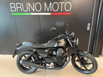 Moto Guzzi V7 Stone (2025 - 26) usata