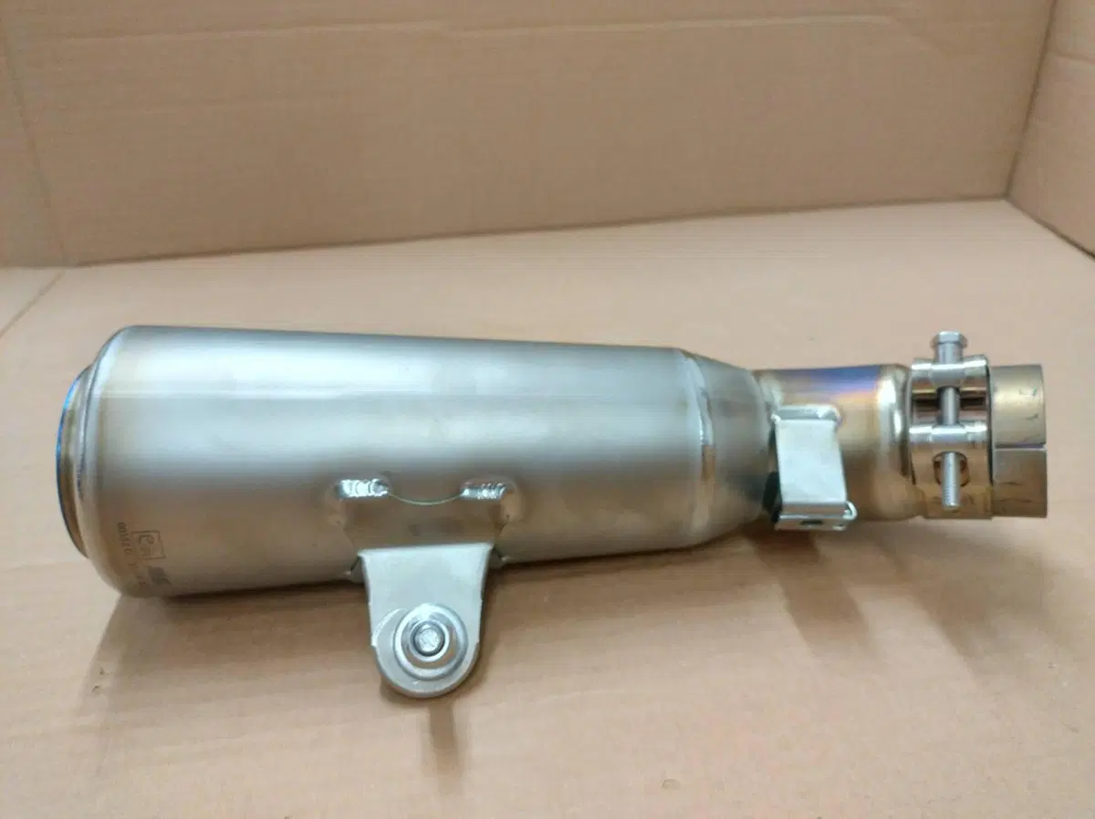 Silenziatore SC Project S1-GP titanio per Kawasaki SC-Project Exhaust (5)