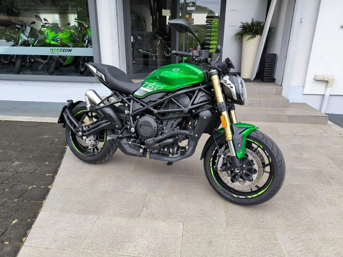 Benelli 752 S (2022 - 25)