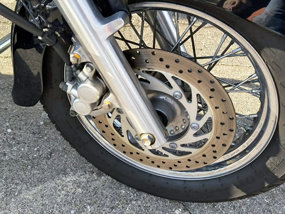 Benelli 752 S (2022 - 25) (4)