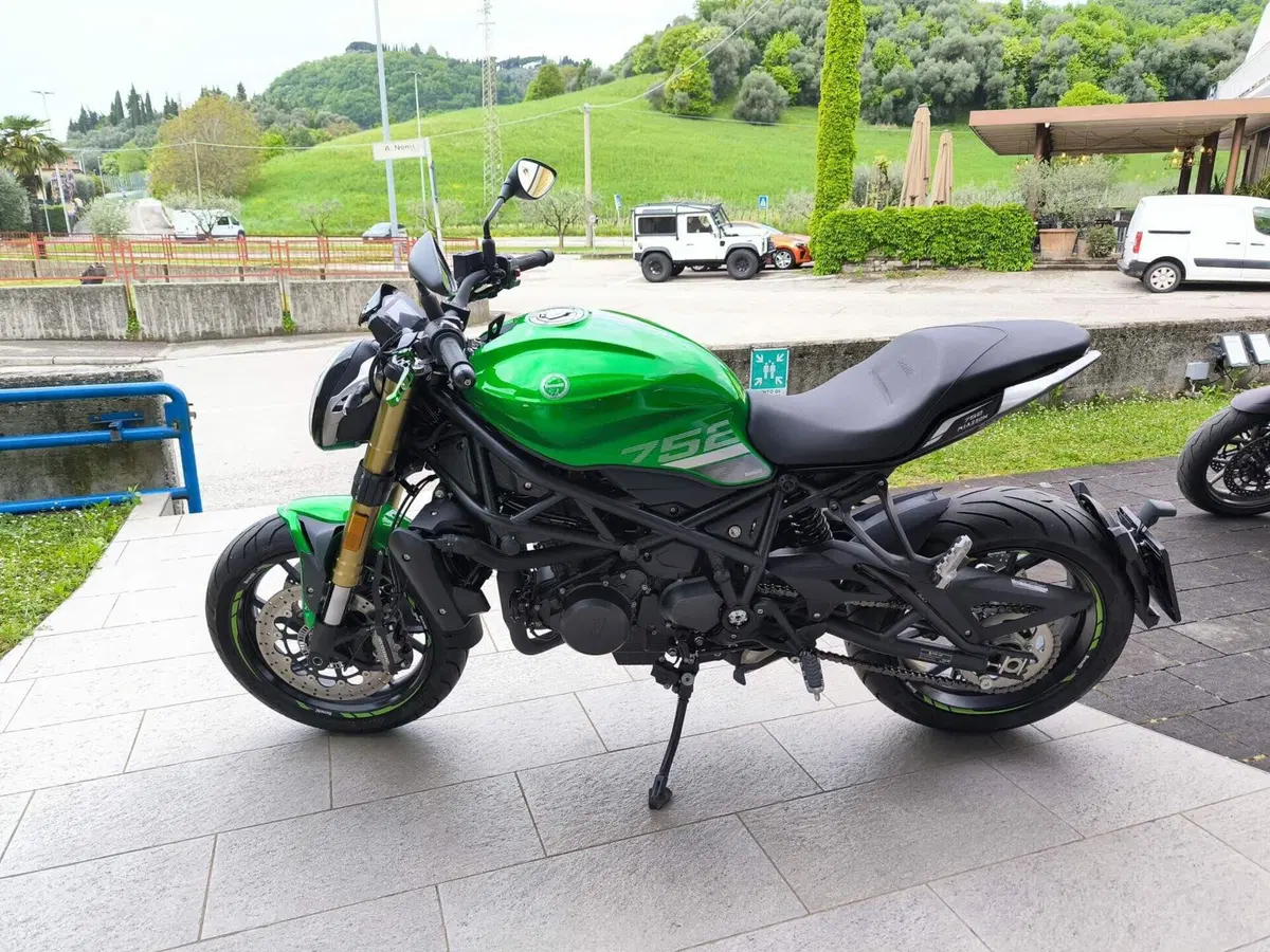 Benelli 752 S (2022 - 25) (10)