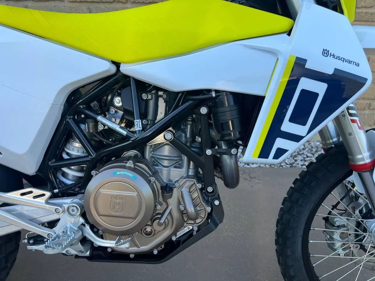 Husqvarna 701 Enduro (2026) (5)