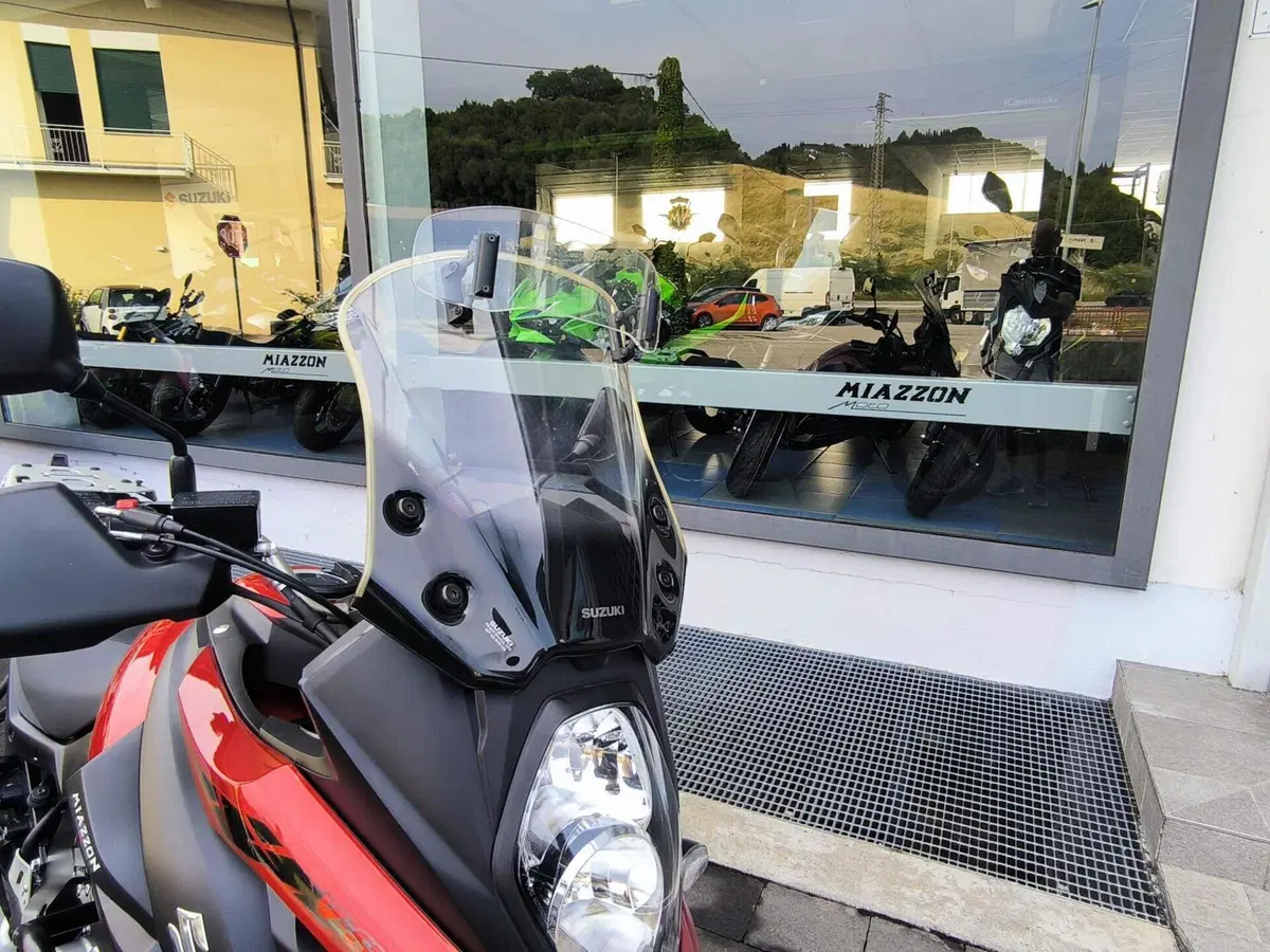 Suzuki V-Strom 650 (2021 - 25) (7)