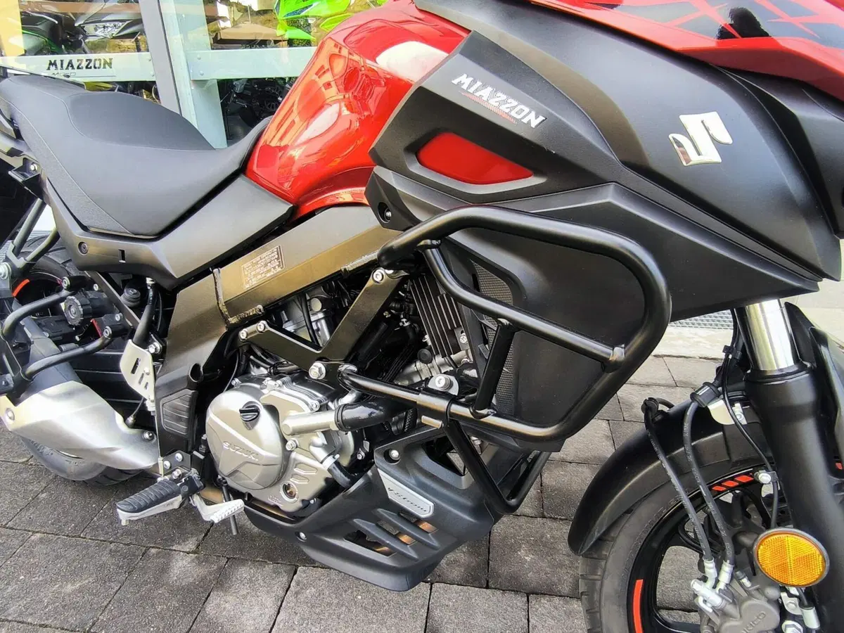 Suzuki V-Strom 650 (2021 - 25) (8)