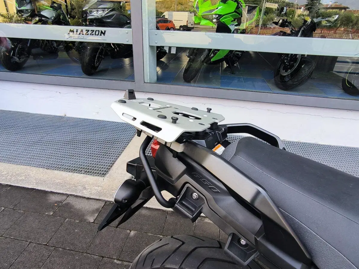 Suzuki V-Strom 650 (2021 - 25) (9)