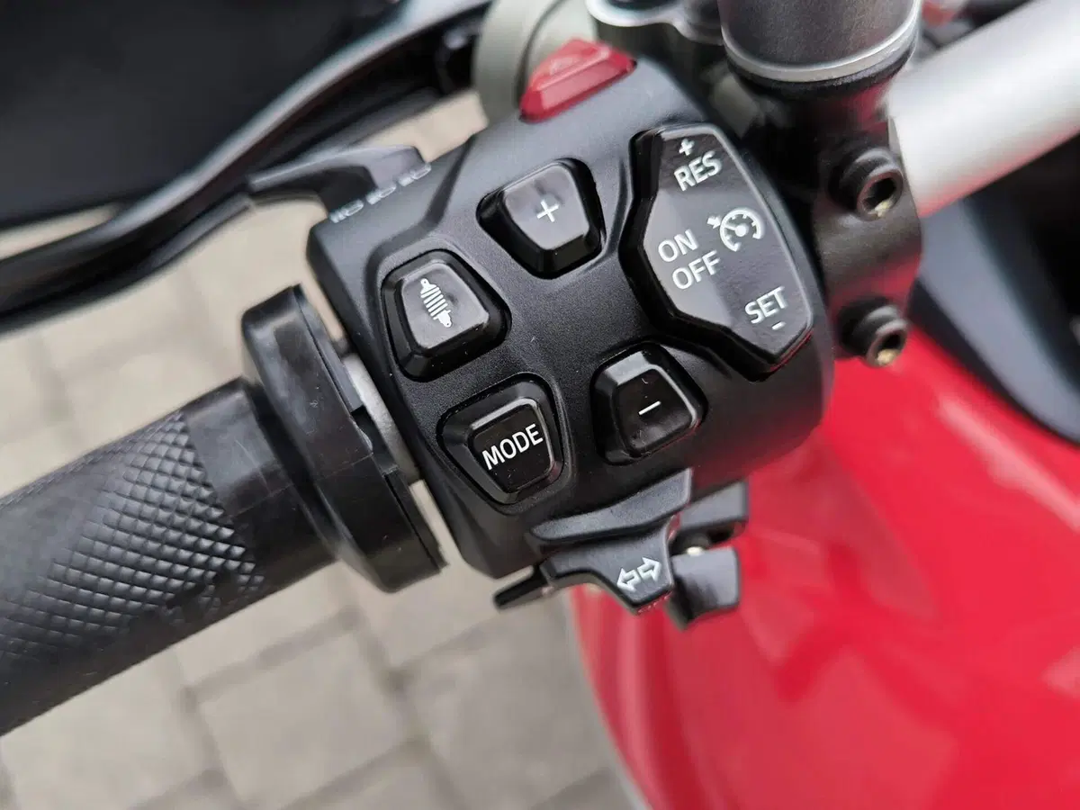 Ducati Multistrada V4 S (2021 - 24) (7)
