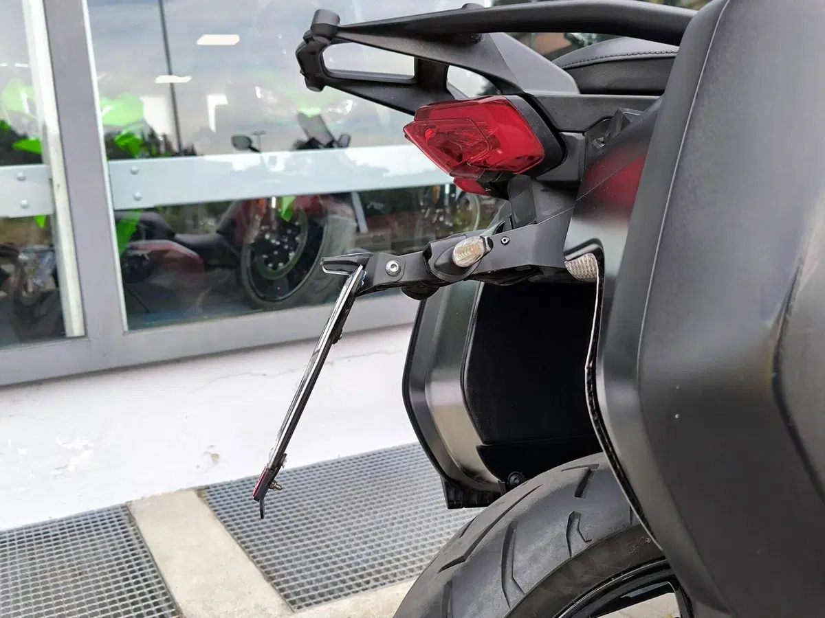 Ducati Multistrada V4 S (2021 - 24) (11)