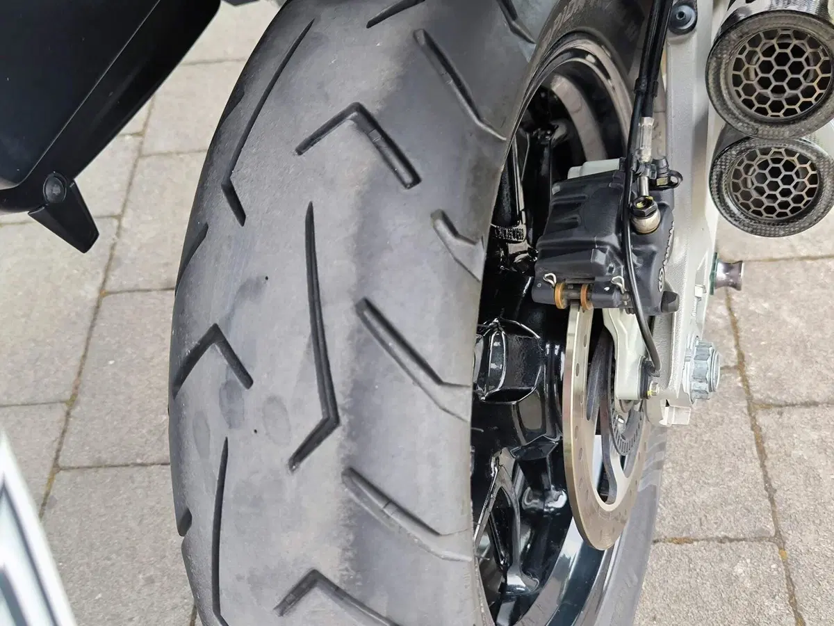 Ducati Multistrada V4 S (2021 - 24) (13)