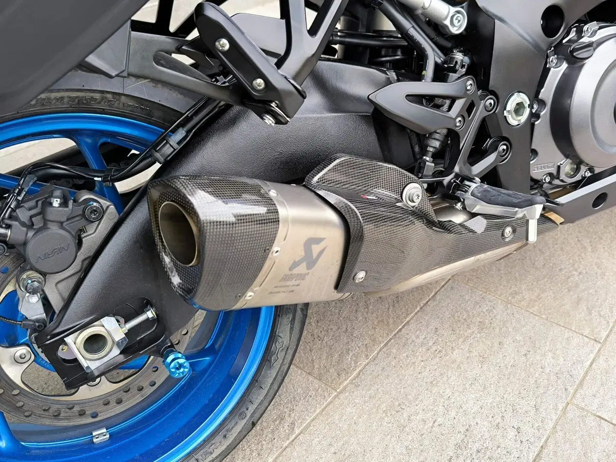 Suzuki GSX-S1000GX (2024 - 26) (15)