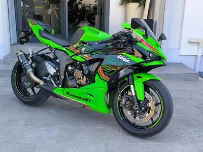 Kawasaki Ninja 636 ZX-6R (2024 - 26) usata