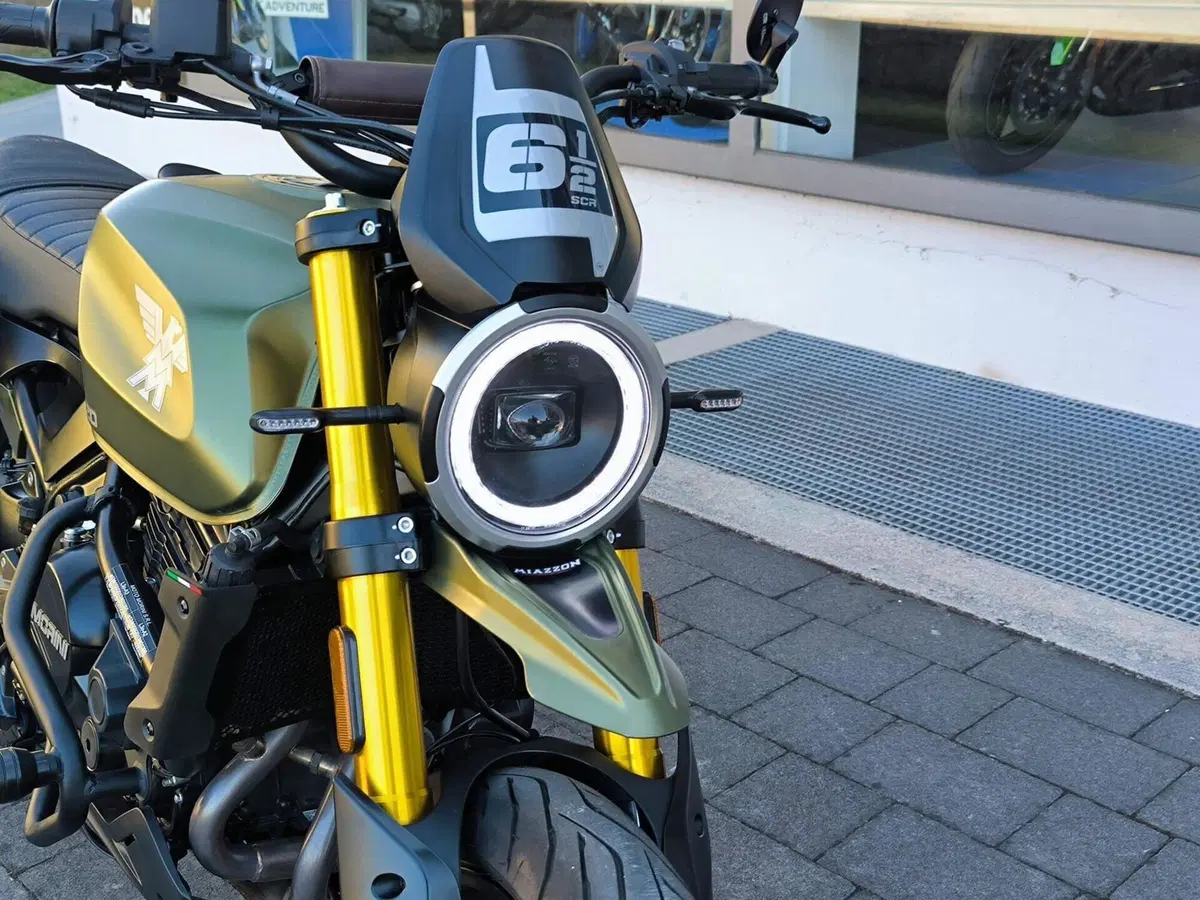Moto Morini SEIEMMEZZO SCR (2022 - 26) (6)