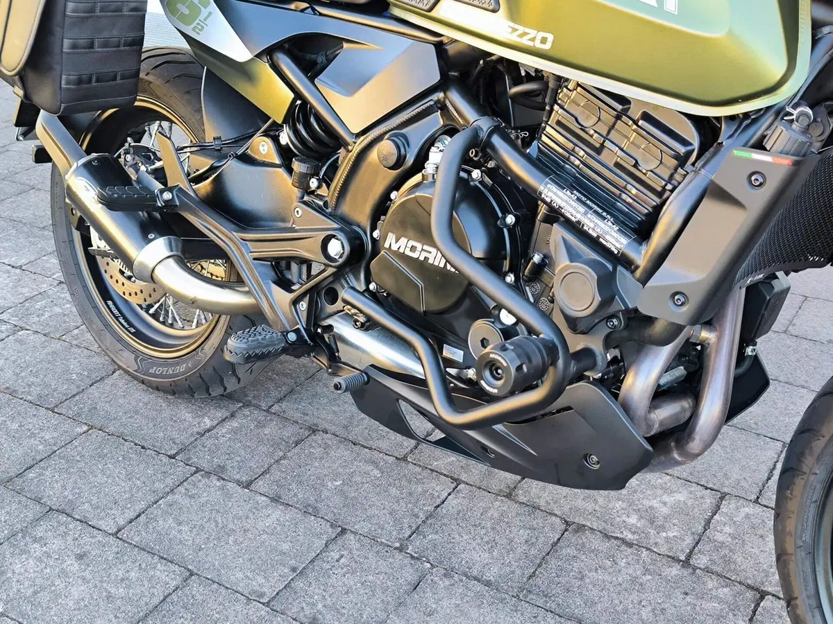 Moto Morini SEIEMMEZZO SCR (2022 - 26) (11)