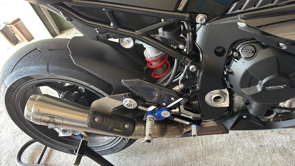 Bmw S 1000 RR (2025 - 27) (5)