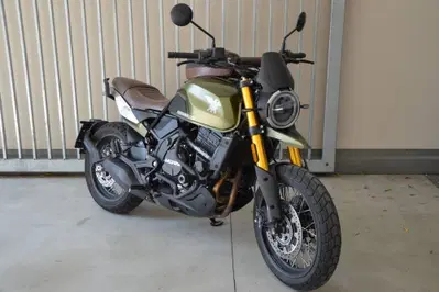 Moto Morini SEIEMMEZZO SCR (2022 - 26) usata