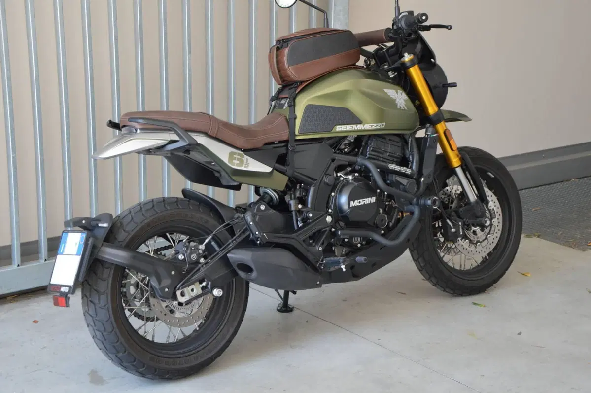 Moto Morini SEIEMMEZZO SCR (2022 - 26) (5)