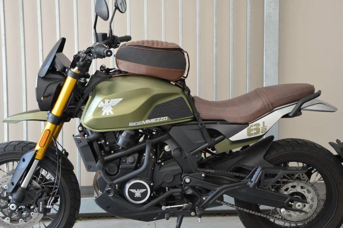 Moto Morini SEIEMMEZZO SCR (2022 - 26) (8)