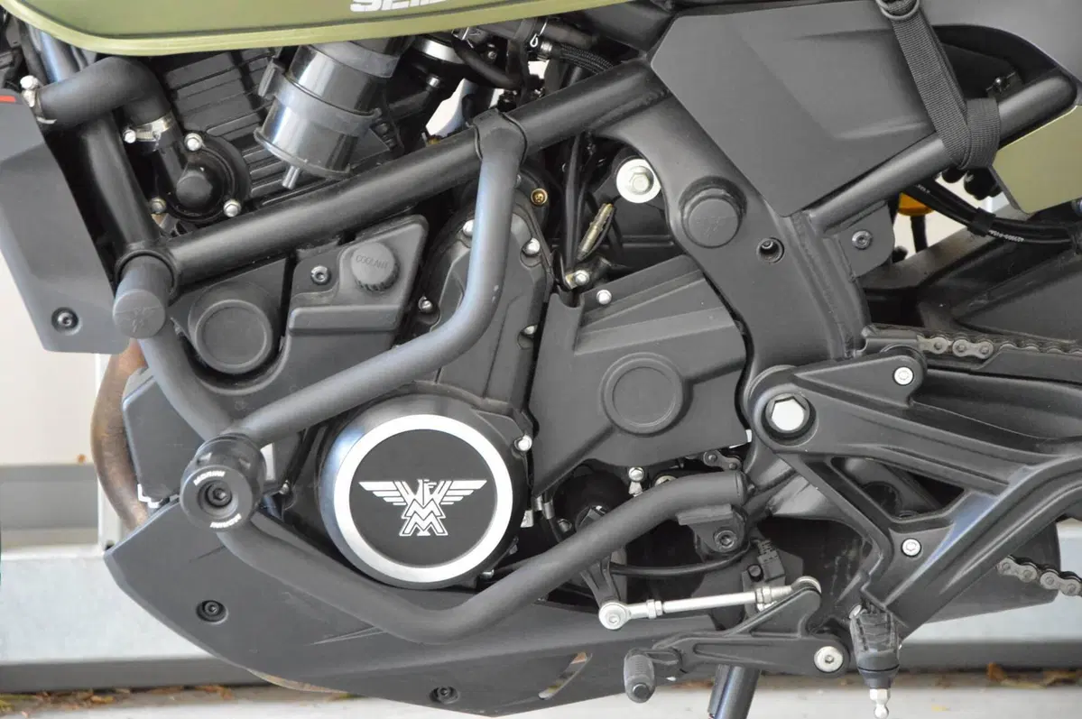 Moto Morini SEIEMMEZZO SCR (2022 - 26) (9)