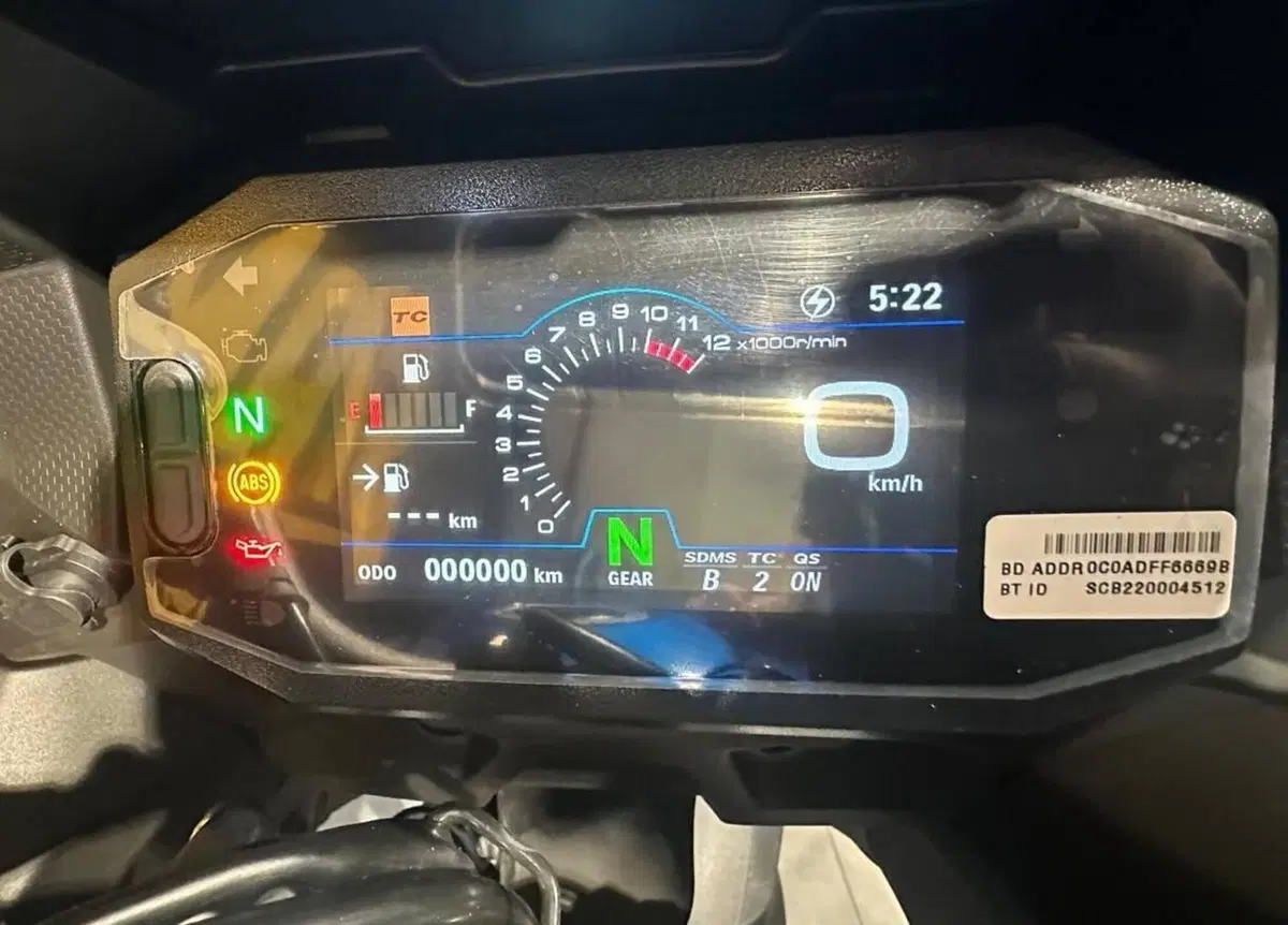 Suzuki SV-7GX (2026) (5)