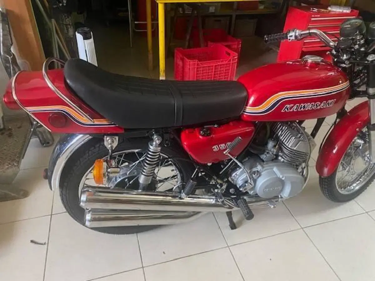 Kawasaki s2-350 (2)