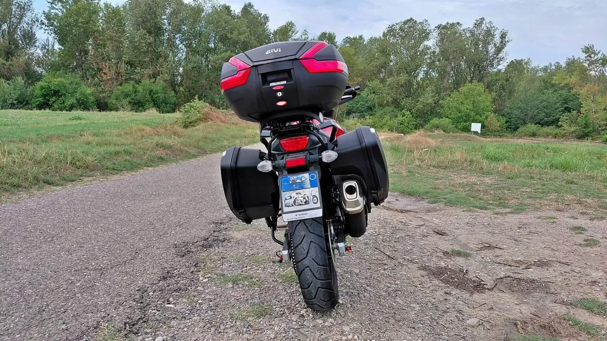 Suzuki V-Strom 650 (2021 - 25) (4)