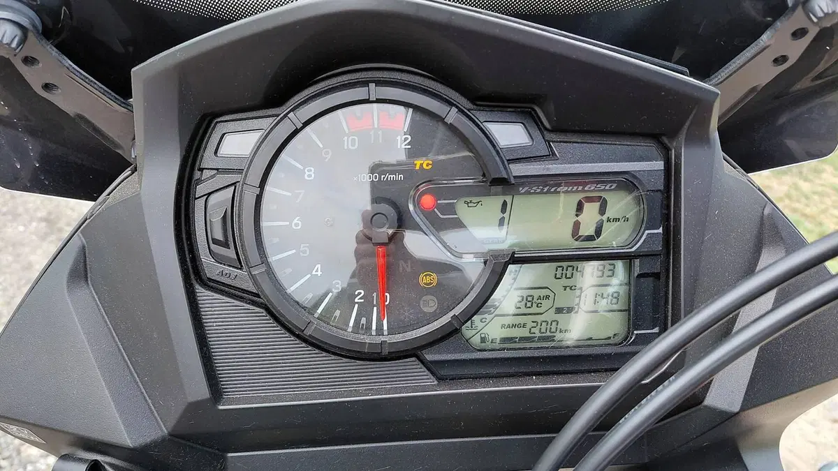 Suzuki V-Strom 650 (2021 - 25) (5)