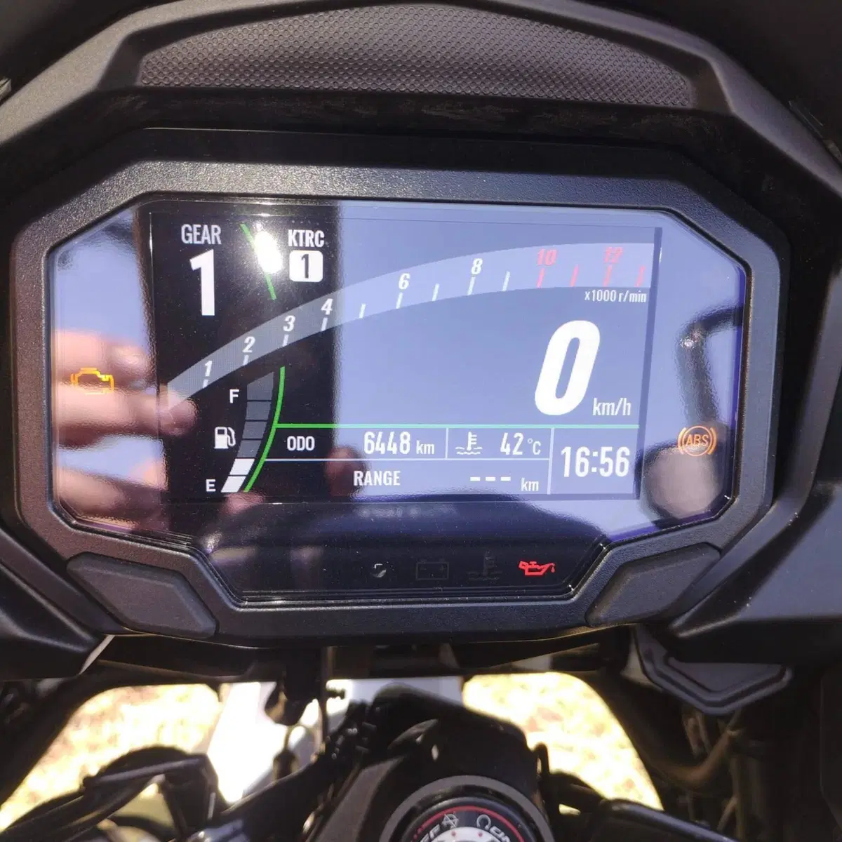 Kawasaki Versys 650 Tourer (2025 - 26) (4)