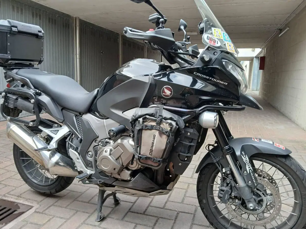 Honda VFR 1200 F DCT ABS (2010 - 16)