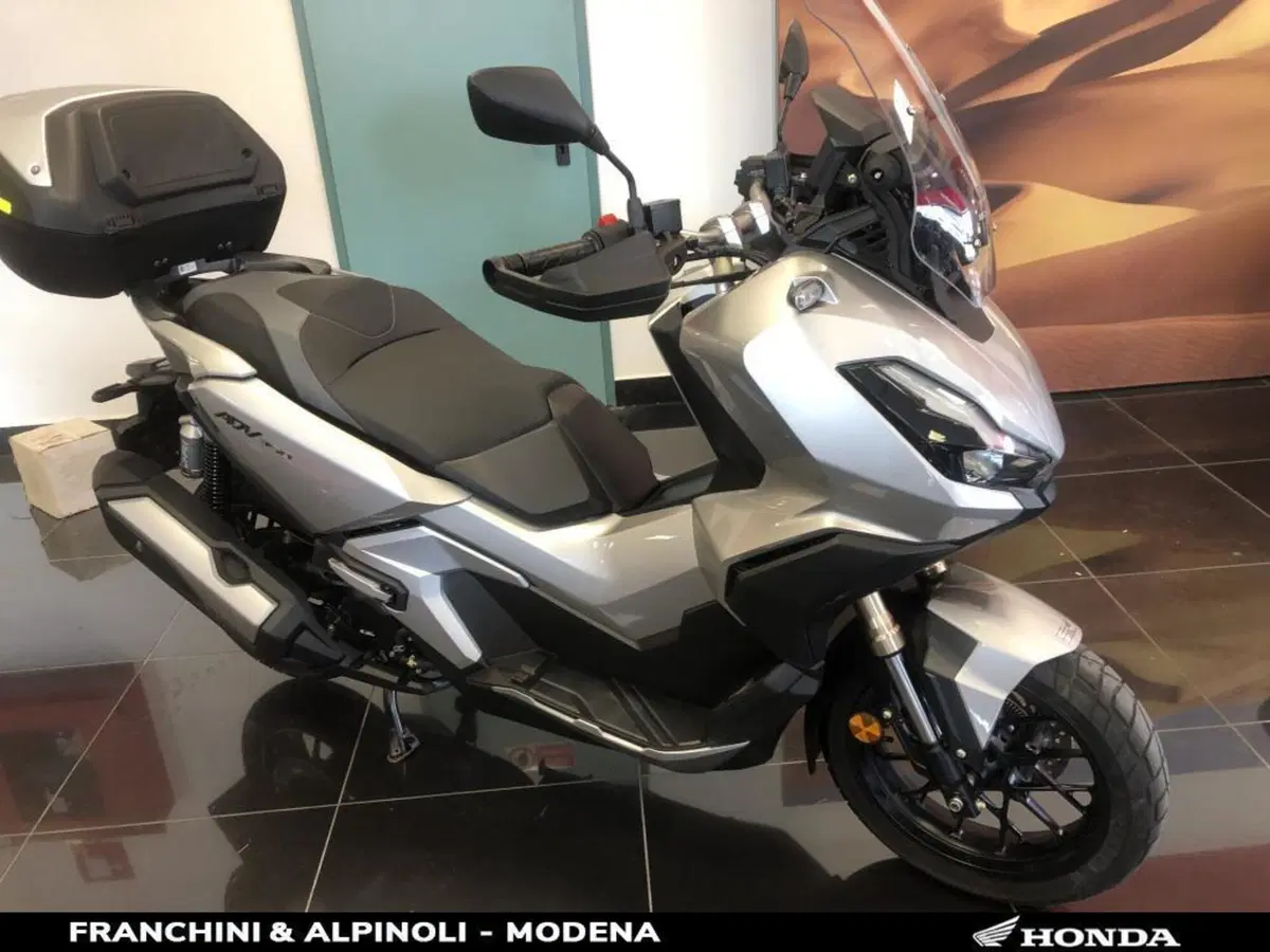 Honda ADV 350 (2022 - 24)