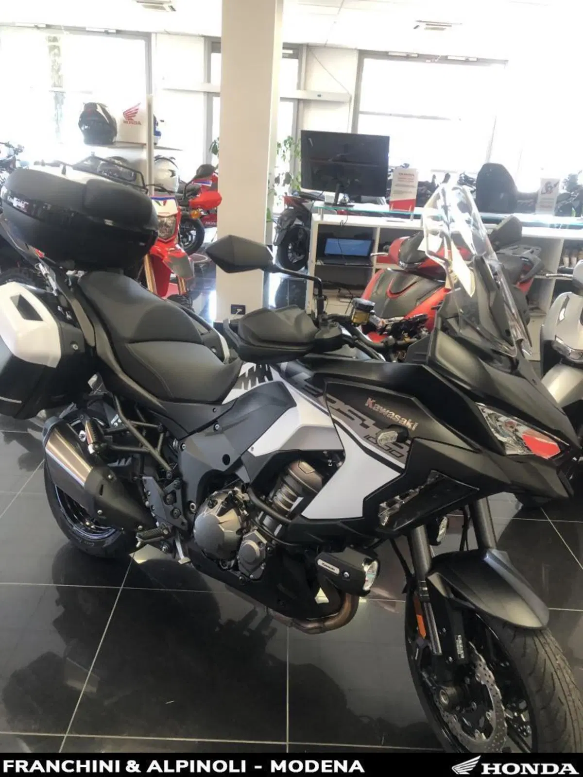 Kawasaki Versys 1000 Grand Tourer SE (2019 - 20) (3)